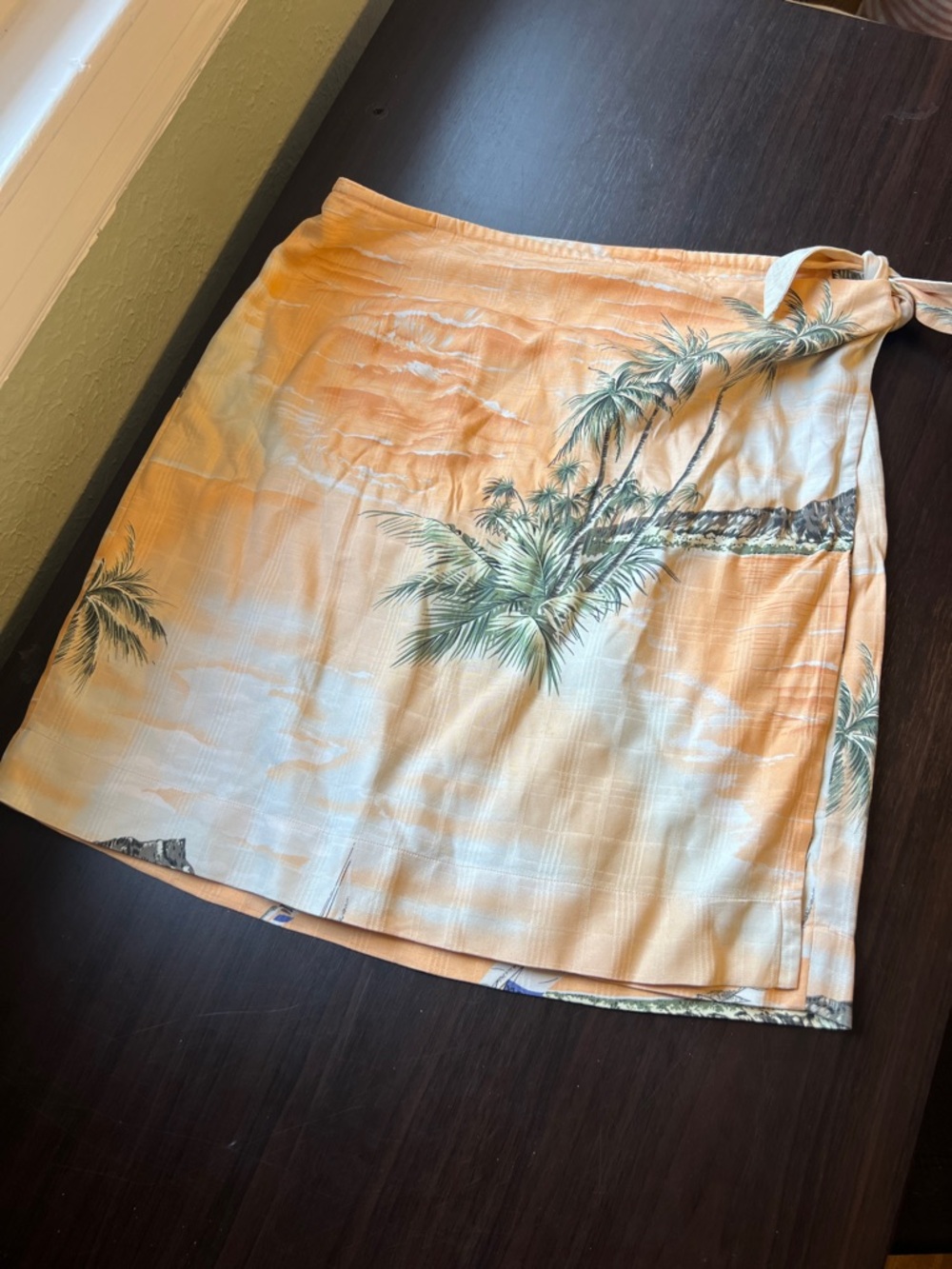 Tommy Bahama Peach Palm Tree Silk Wrap Skirt size medium